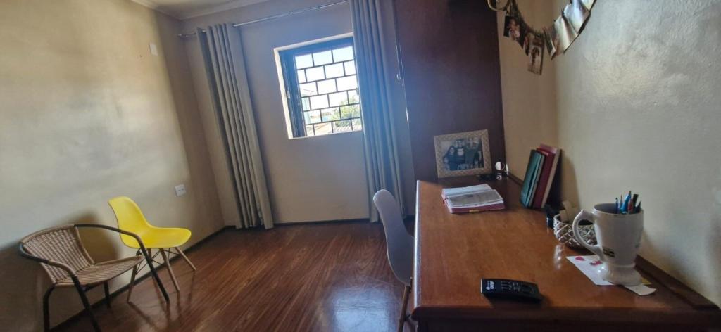 Casa à venda com 4 quartos, 249m² - Foto 20