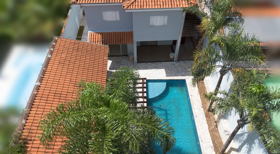 Casa à venda com 3 quartos, 282m² - Foto 4