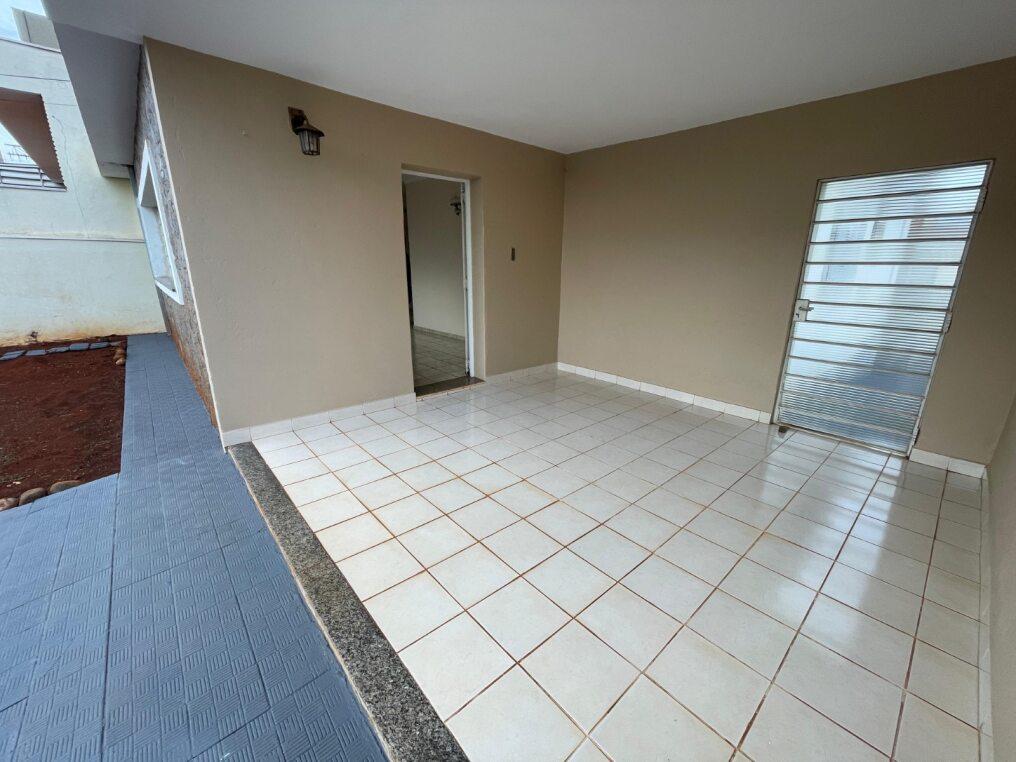 Casa à venda com 4 quartos, 177m² - Foto 4