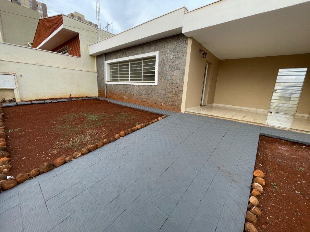 Casa à venda com 4 quartos, 177m² - Foto 11