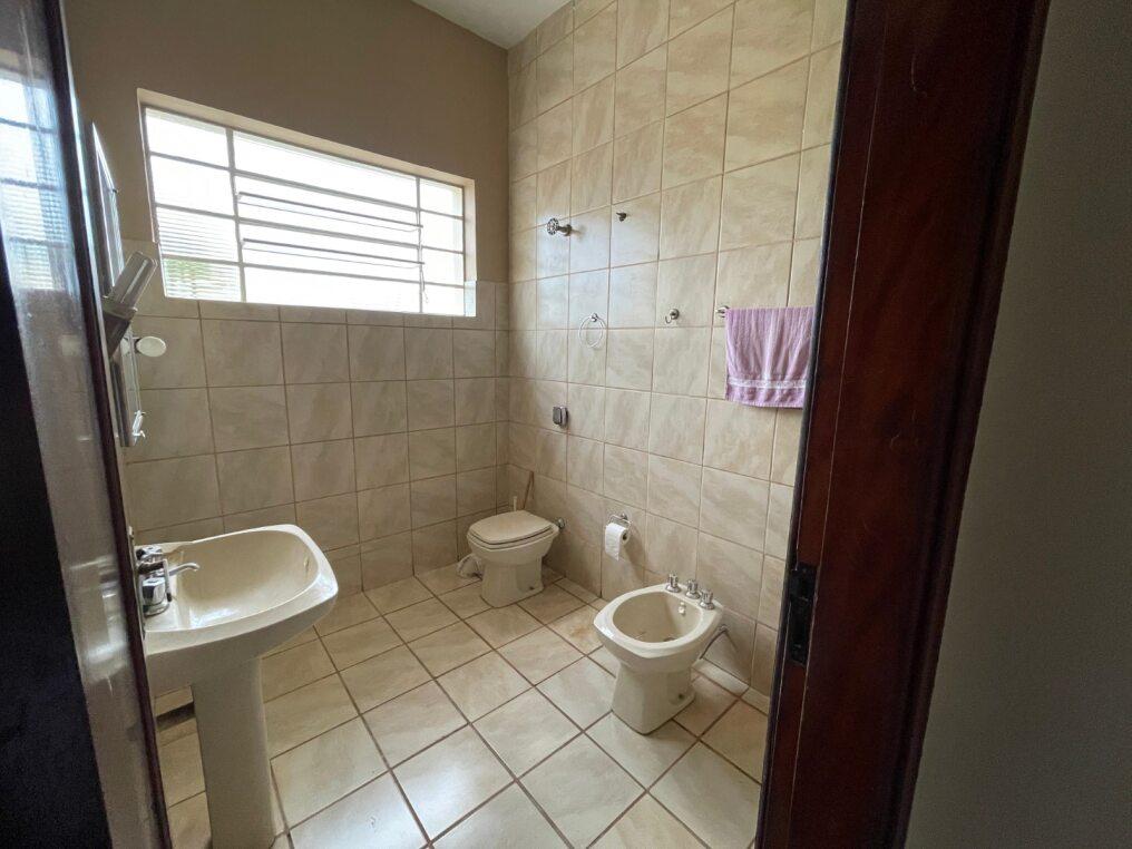 Casa à venda com 4 quartos, 177m² - Foto 18