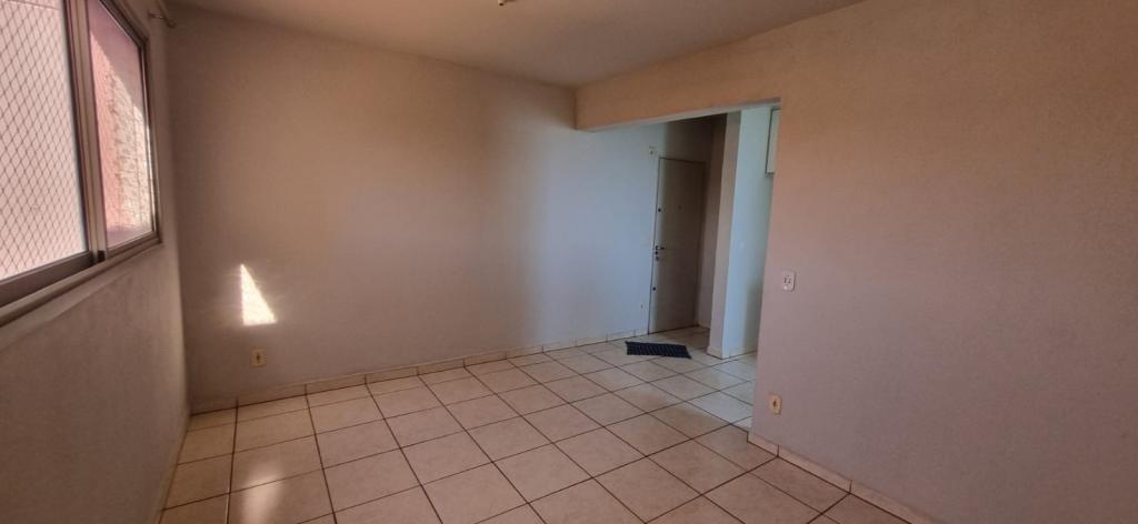 Apartamento à venda com 3 quartos, 67m² - Foto 4
