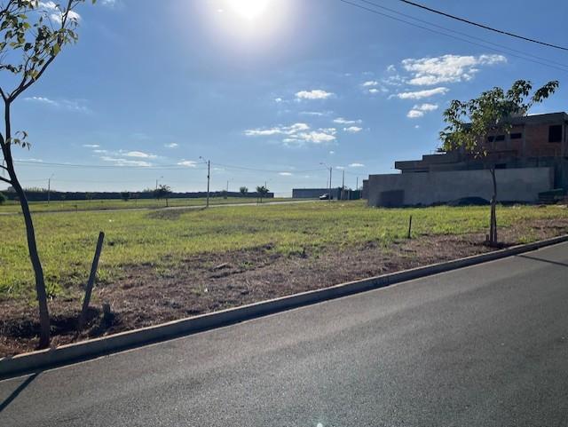 Terreno, 251 m² - Foto 1