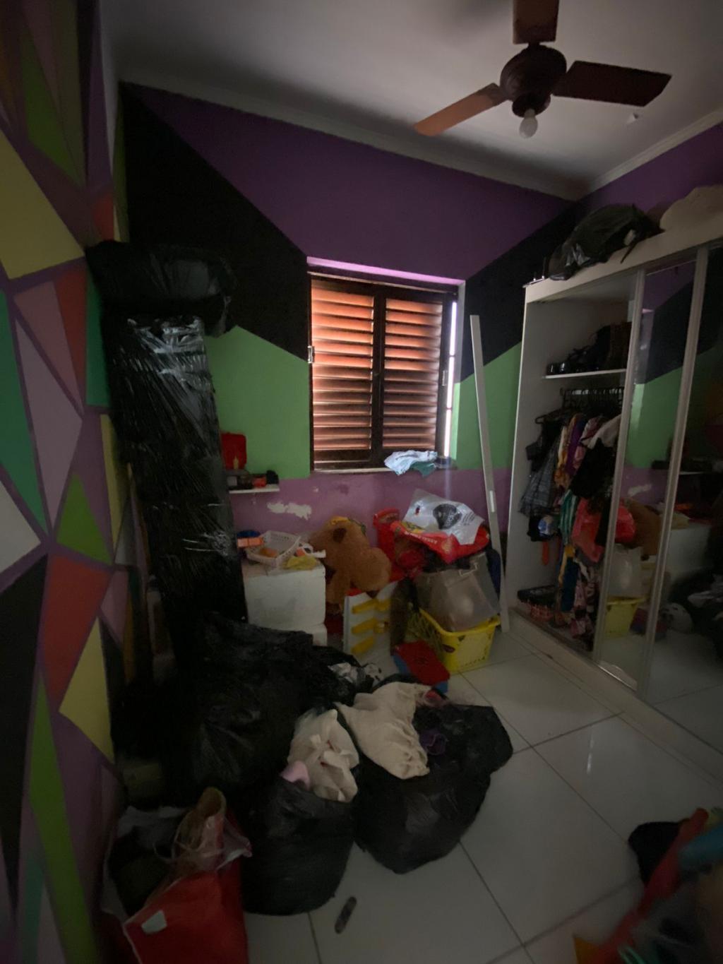 Casa à venda com 3 quartos, 140m² - Foto 2