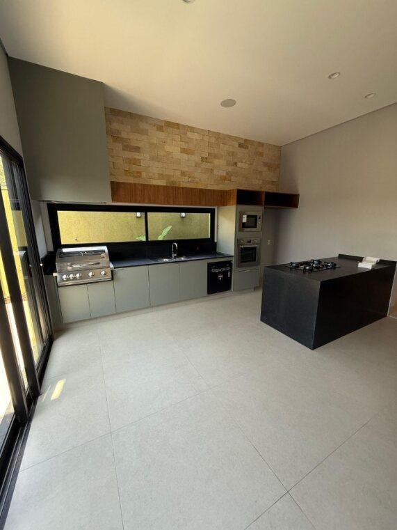 Casa de Condomínio à venda com 3 quartos, 175m² - Foto 4