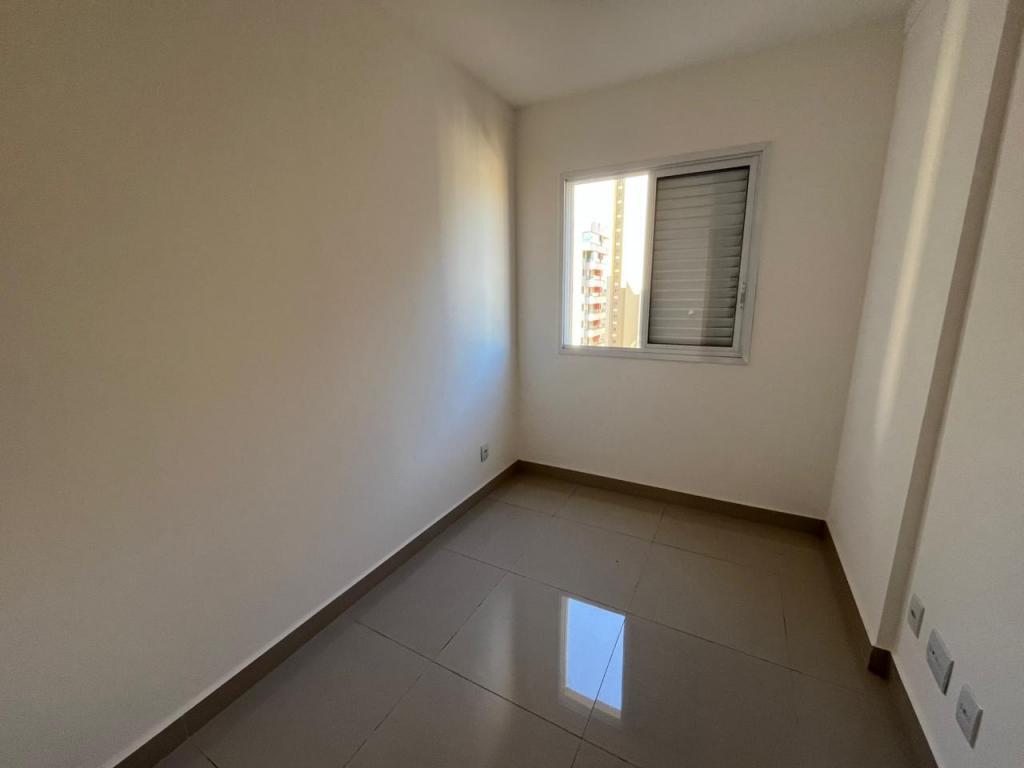 Apartamento à venda com 2 quartos, 57m² - Foto 12