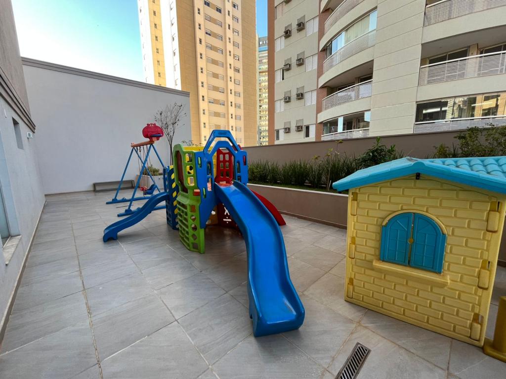 Apartamento à venda com 3 quartos, 149m² - Foto 7