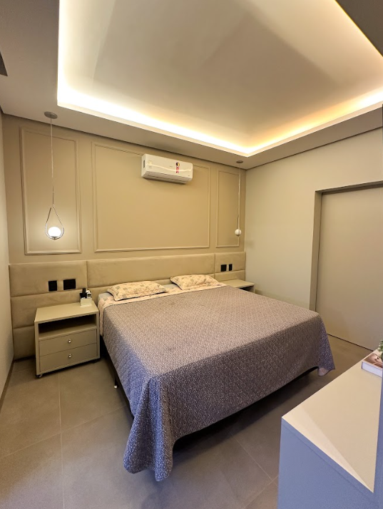 Casa de Condomínio à venda com 4 quartos, 260m² - Foto 4