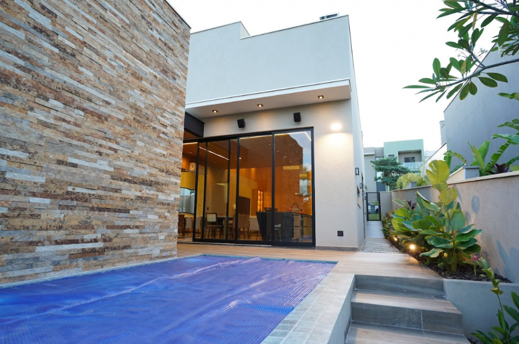 Casa de Condomínio à venda com 4 quartos, 260m² - Foto 17
