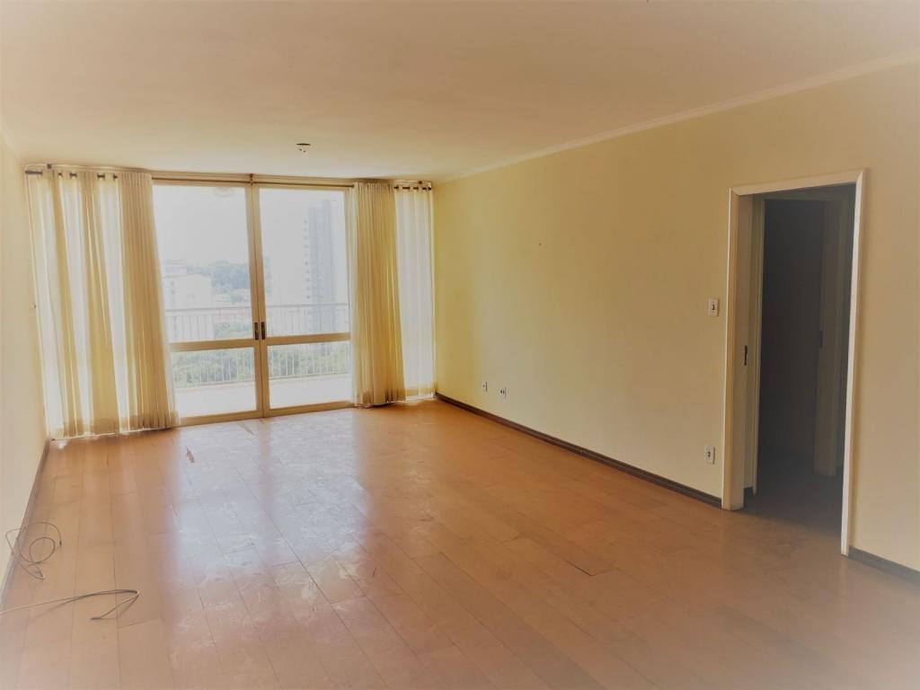 Apartamento à venda com 3 quartos, 171m² - Foto 1