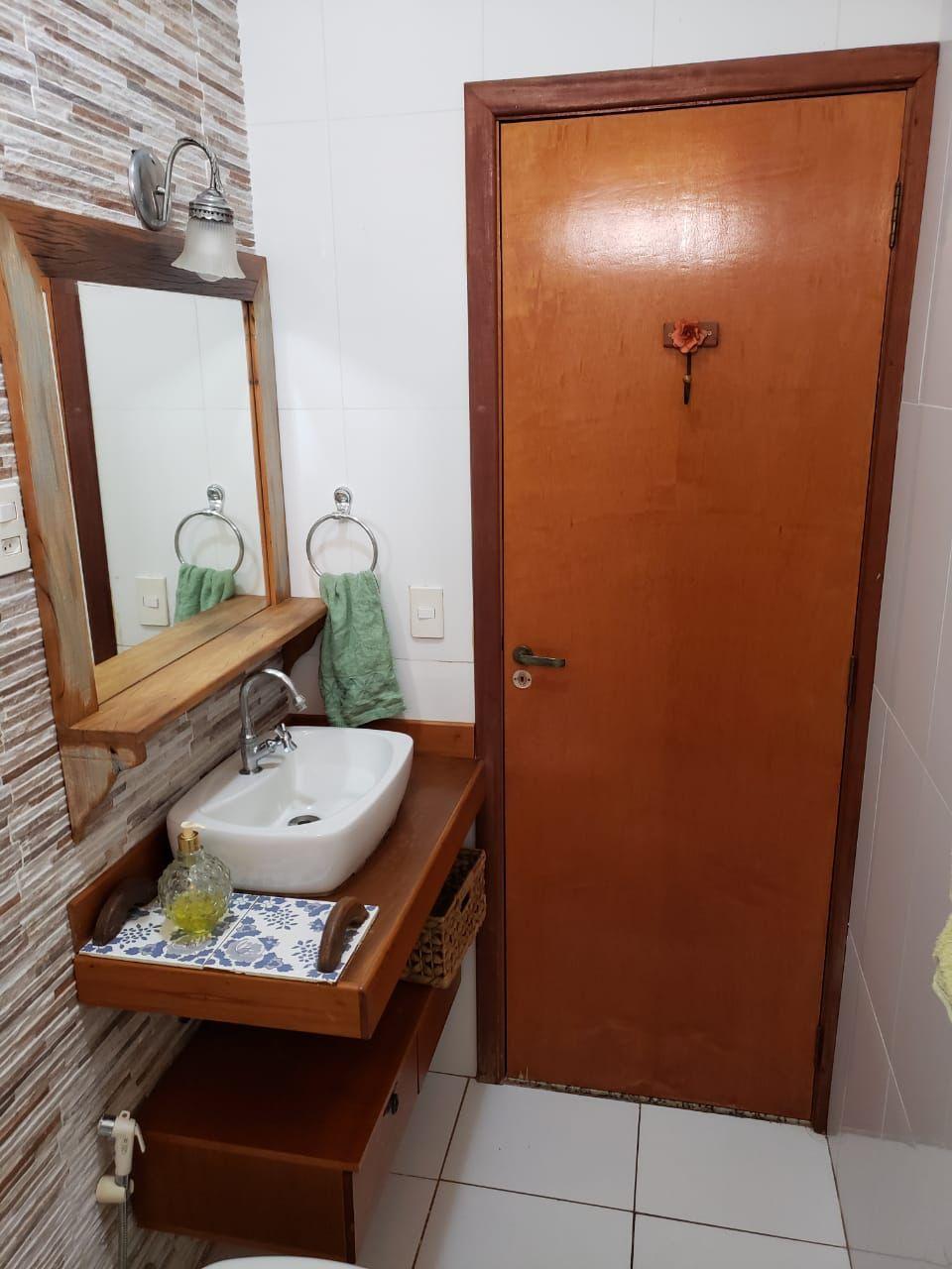 Casa à venda com 3 quartos, 226m² - Foto 14