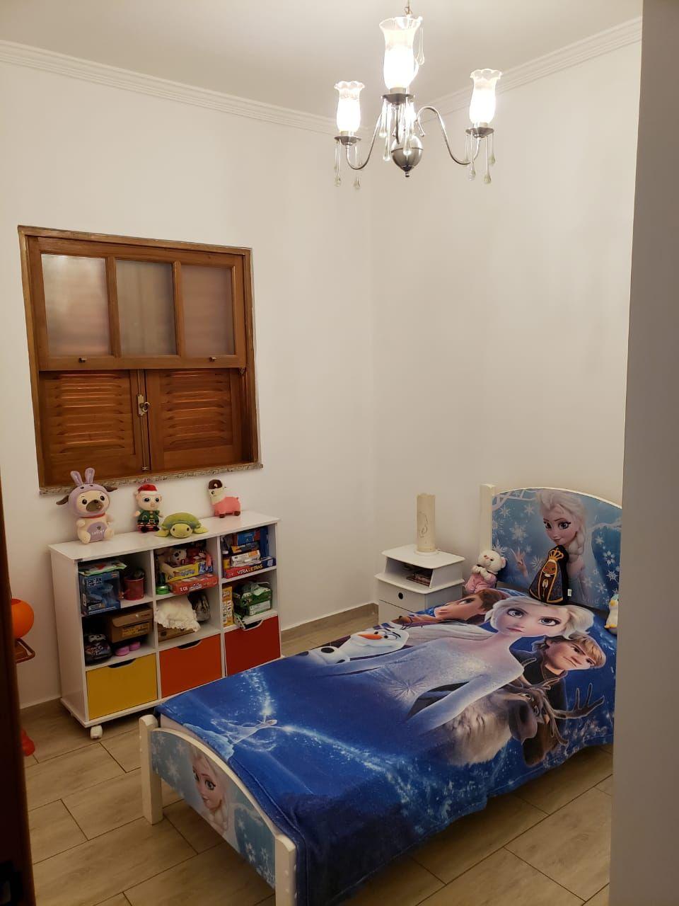Casa à venda com 3 quartos, 226m² - Foto 18