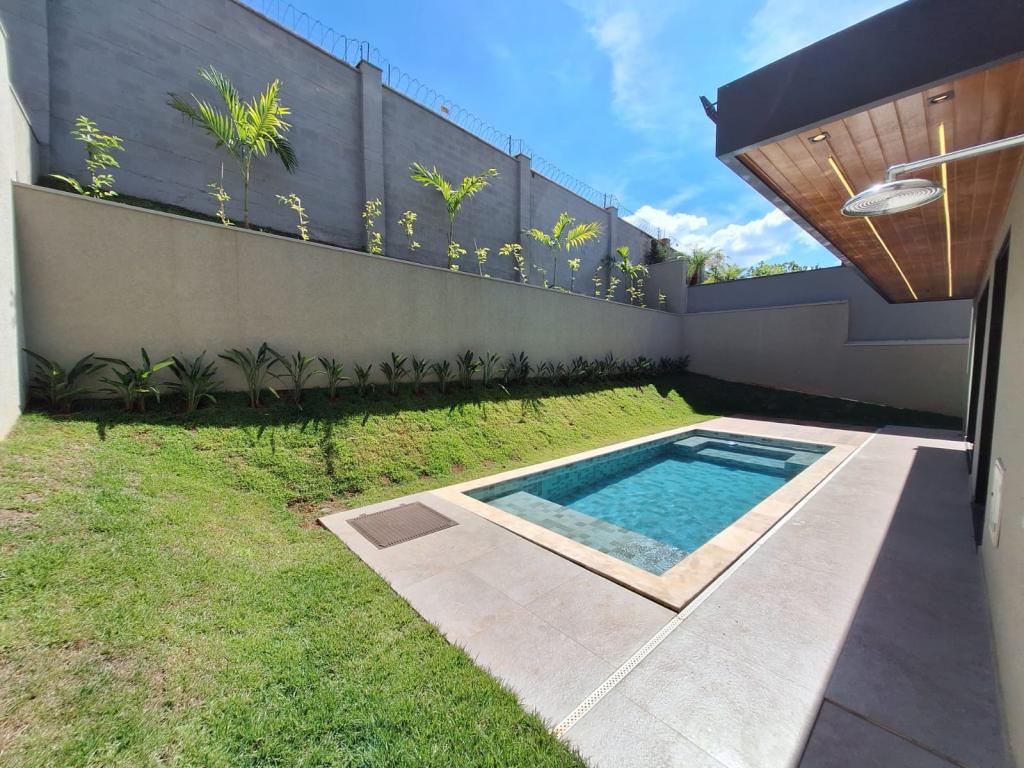 Casa de Condomínio à venda com 5 quartos, 363m² - Foto 2