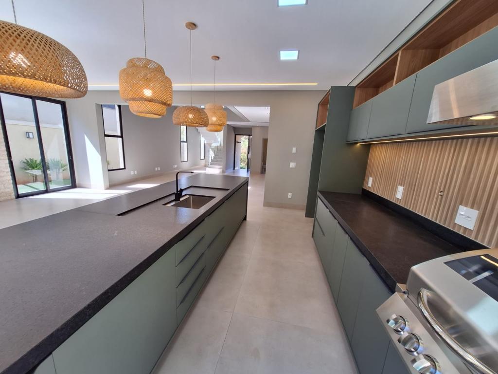 Casa de Condomínio à venda com 5 quartos, 363m² - Foto 8