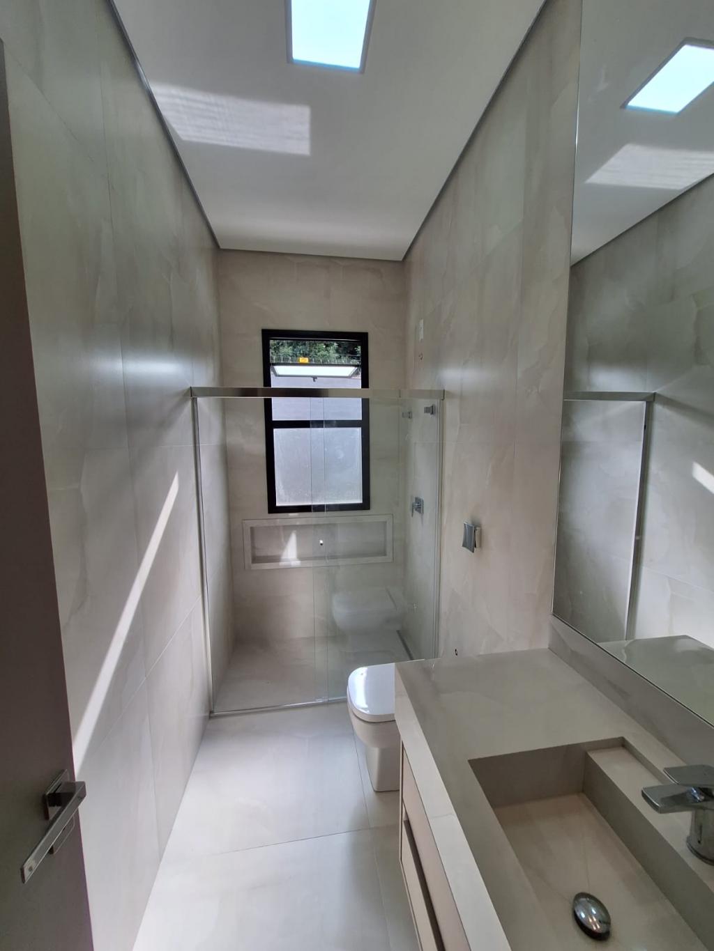 Casa de Condomínio à venda com 5 quartos, 363m² - Foto 25