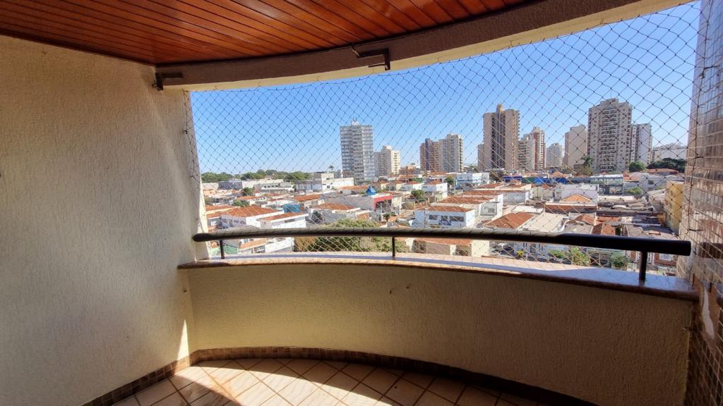 Apartamento à venda com 3 quartos, 104m² - Foto 10