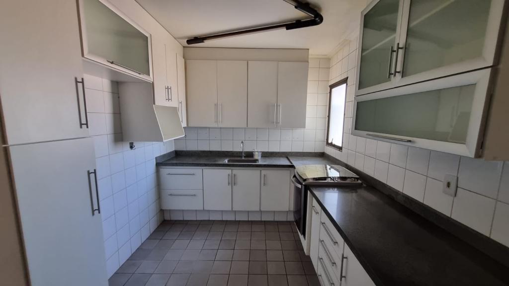 Apartamento à venda com 3 quartos, 104m² - Foto 11