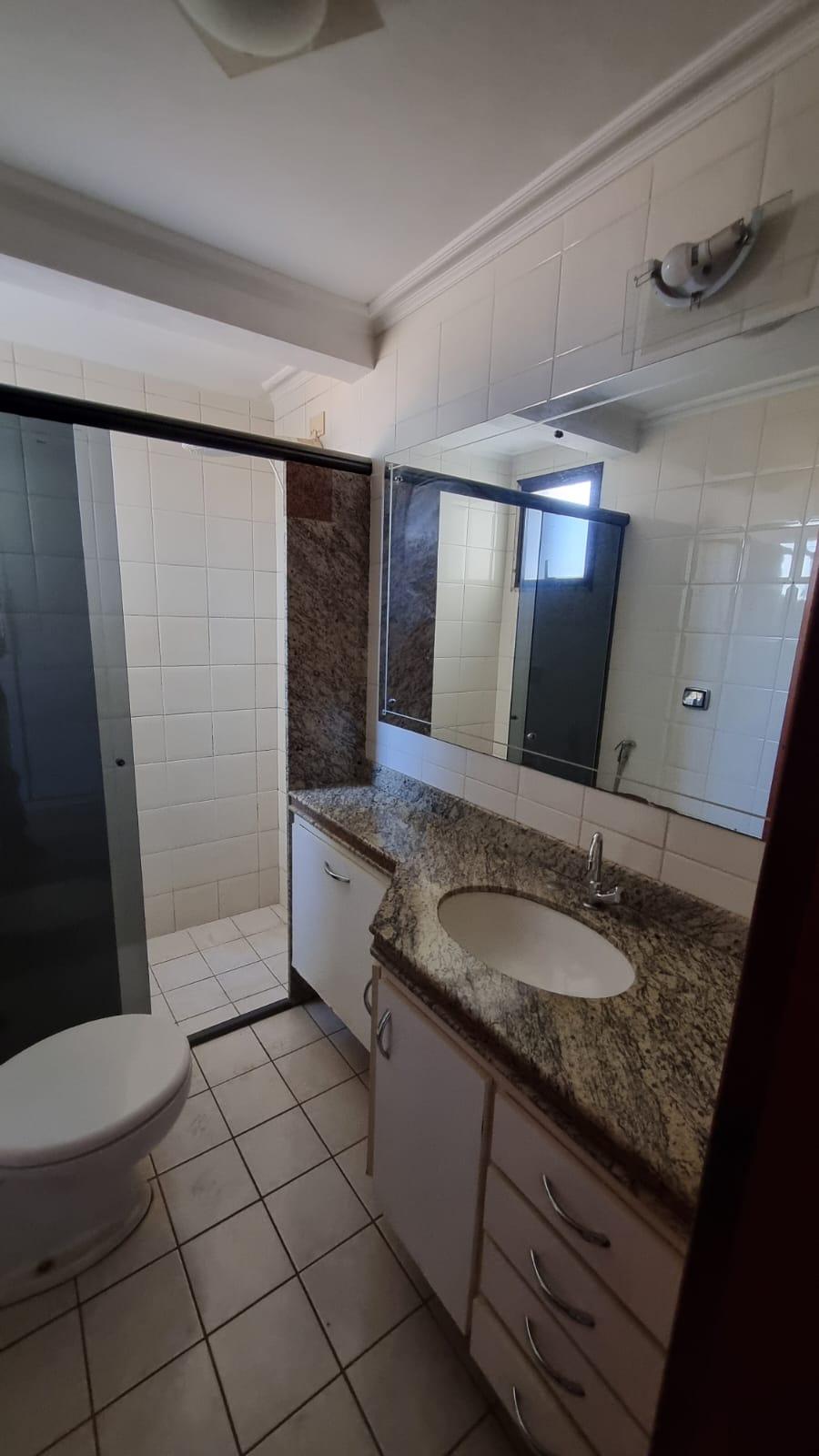 Apartamento à venda com 3 quartos, 104m² - Foto 2