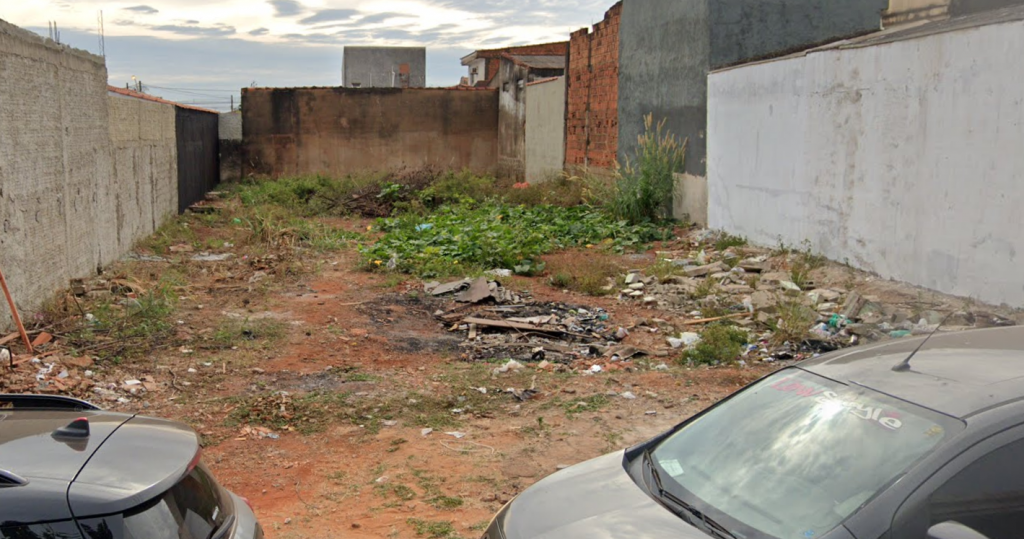 Terreno à venda, 318m² - Foto 2