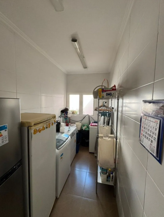 Casa à venda com 3 quartos, 230m² - Foto 4