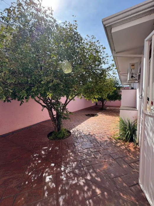 Casa à venda com 3 quartos, 230m² - Foto 6