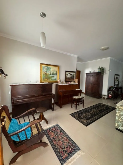 Casa à venda com 3 quartos, 230m² - Foto 11