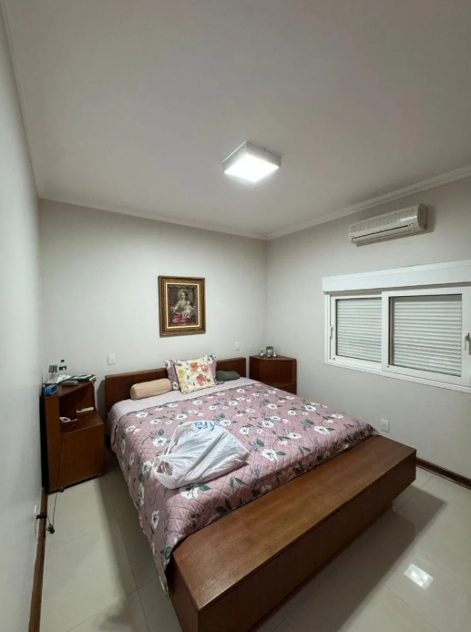 Casa à venda com 3 quartos, 230m² - Foto 14