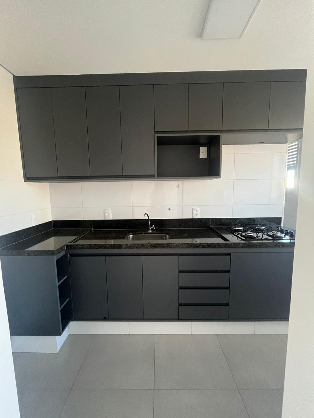 Apartamento à venda com 2 quartos, 67m² - Foto 5