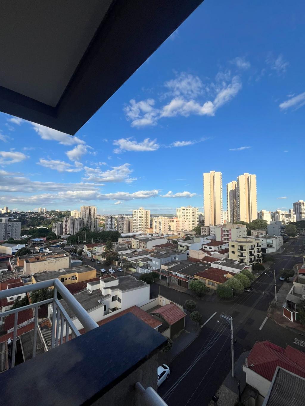 Apartamento à venda com 2 quartos, 67m² - Foto 1
