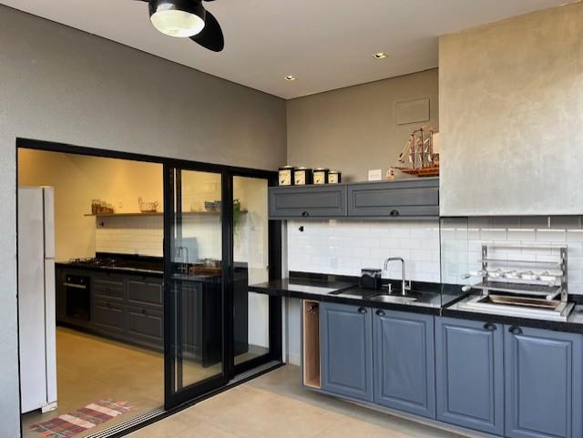 Casa de Condomínio à venda com 3 quartos, 160m² - Foto 28