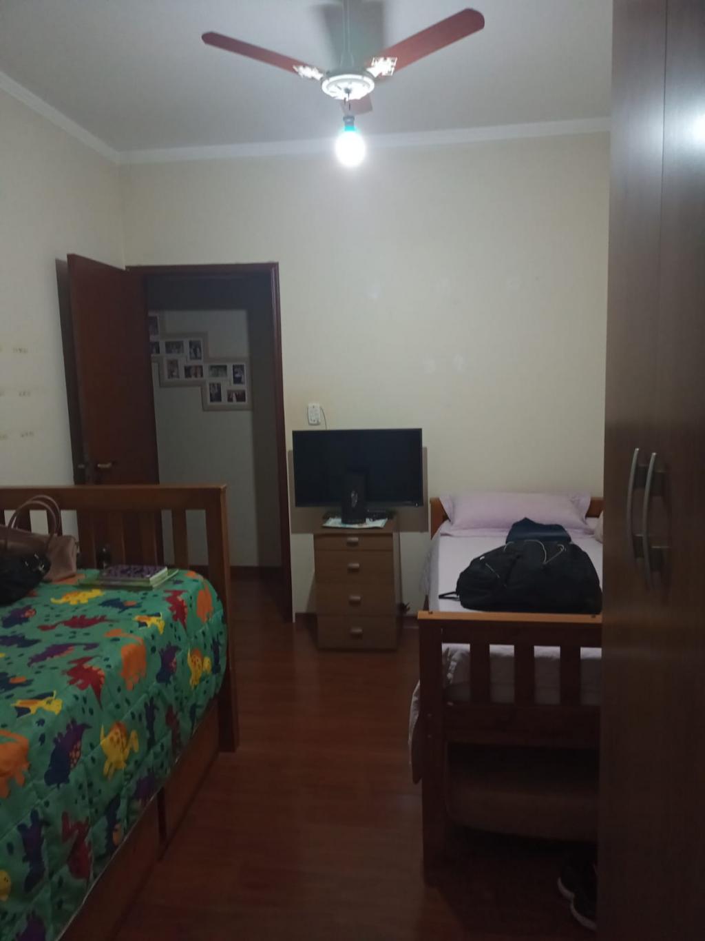 Casa à venda com 3 quartos, 185m² - Foto 10