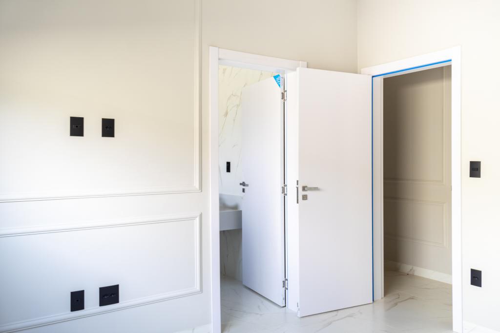 Excelente casa neoclassica Alphaville #47