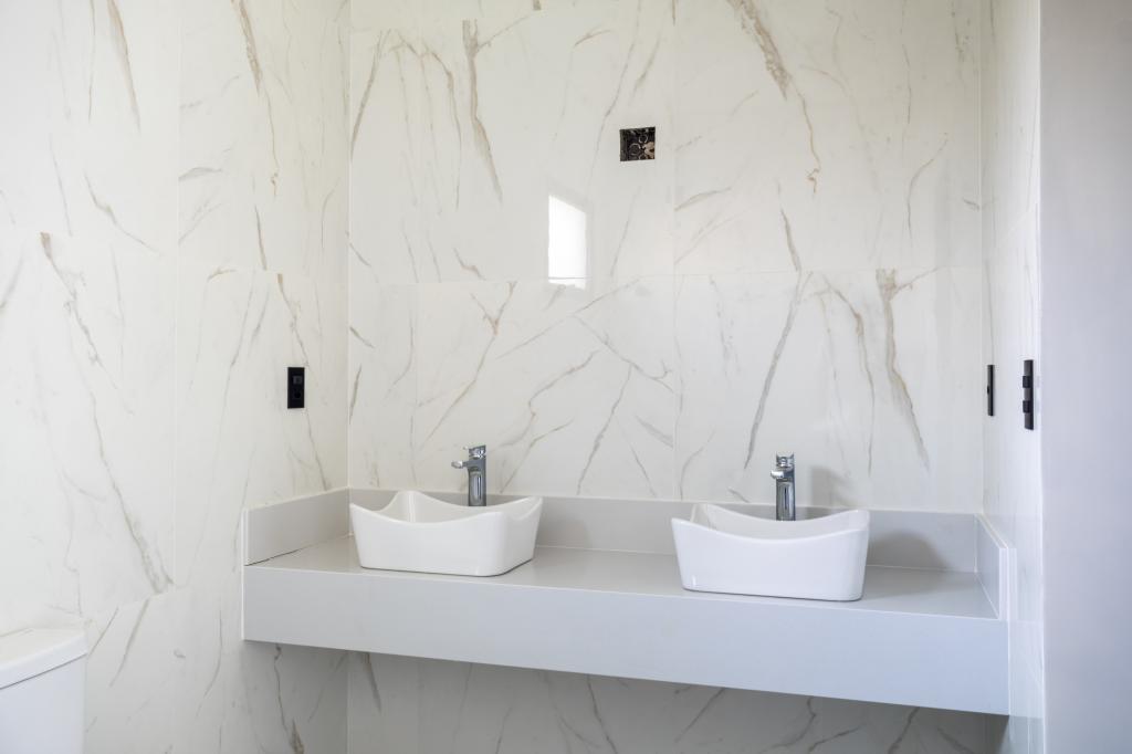 Excelente casa neoclassica Alphaville #13