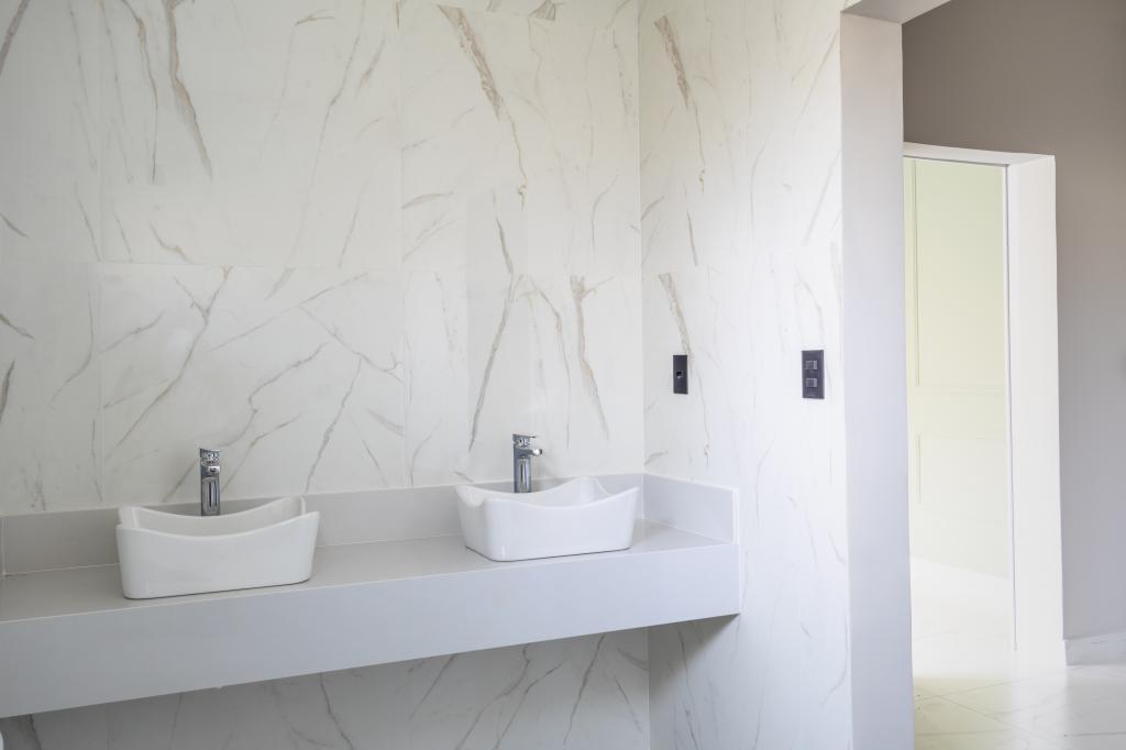 Excelente casa neoclassica Alphaville #14