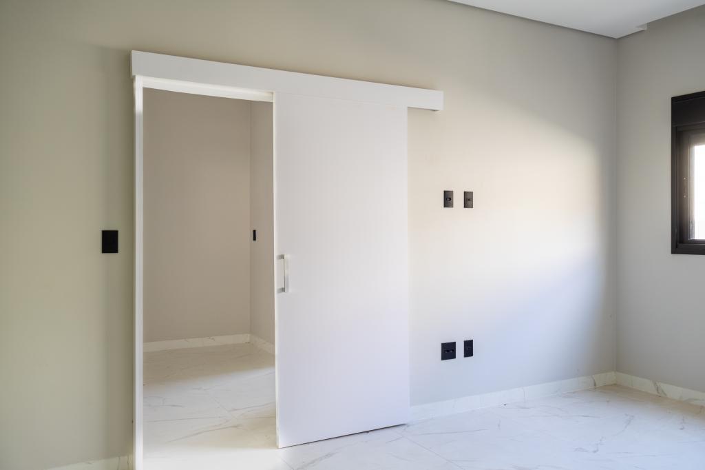 Excelente casa neoclassica Alphaville #27