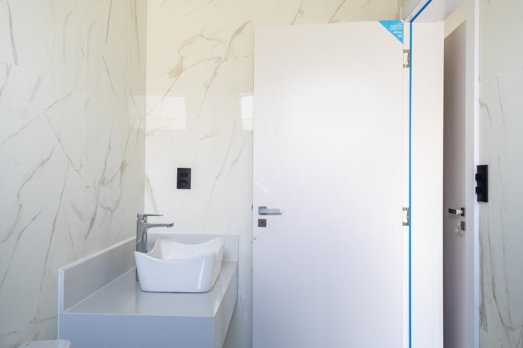 Excelente casa neoclassica Alphaville #31