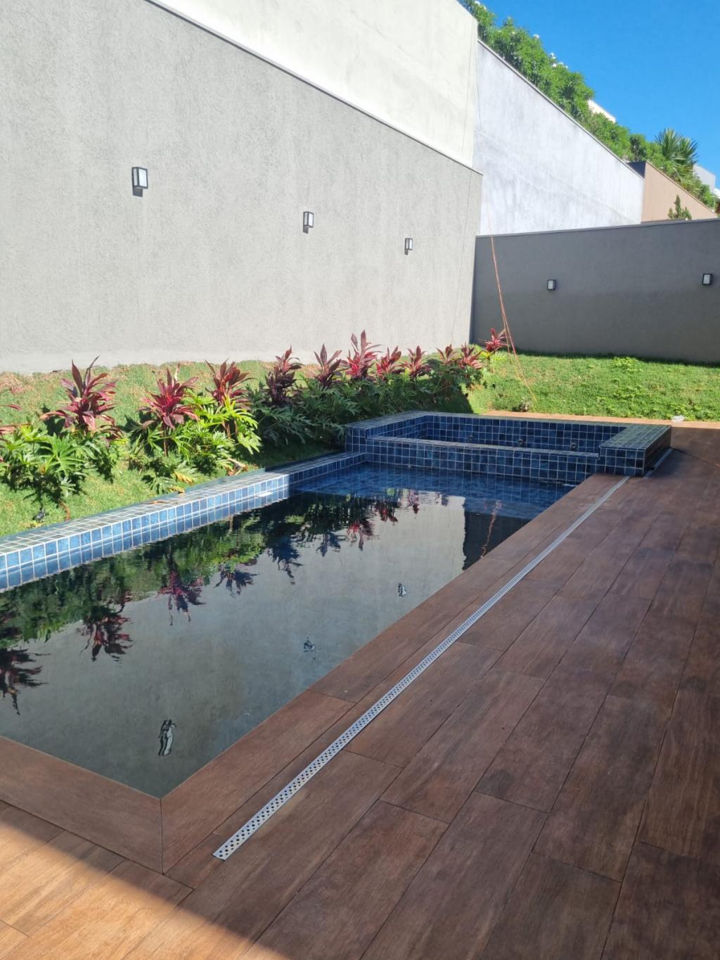 Casa de Condomínio à venda com 4 quartos, 268m² - Foto 9