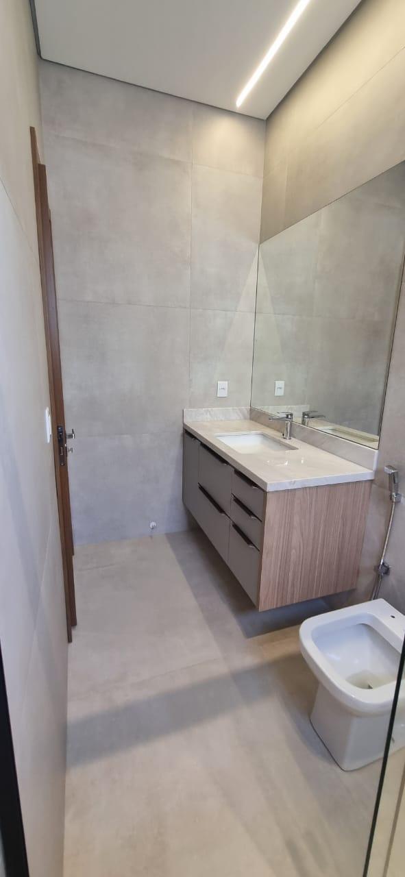 Casa de Condomínio à venda com 4 quartos, 268m² - Foto 19