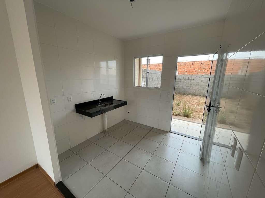 Casa, 2 quartos, 44 m² - Foto 2