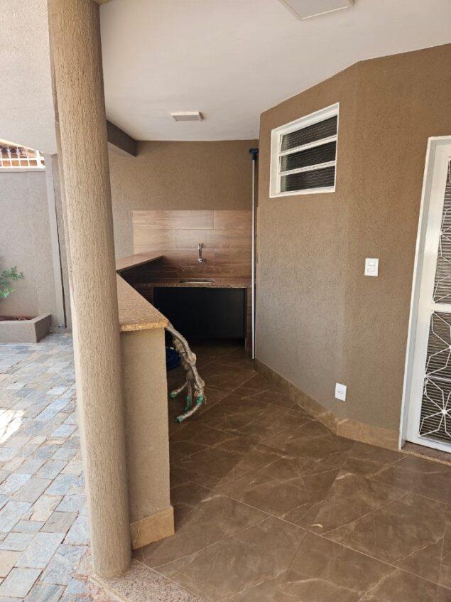 Casa, 3 quartos, 280 m² - Foto 3