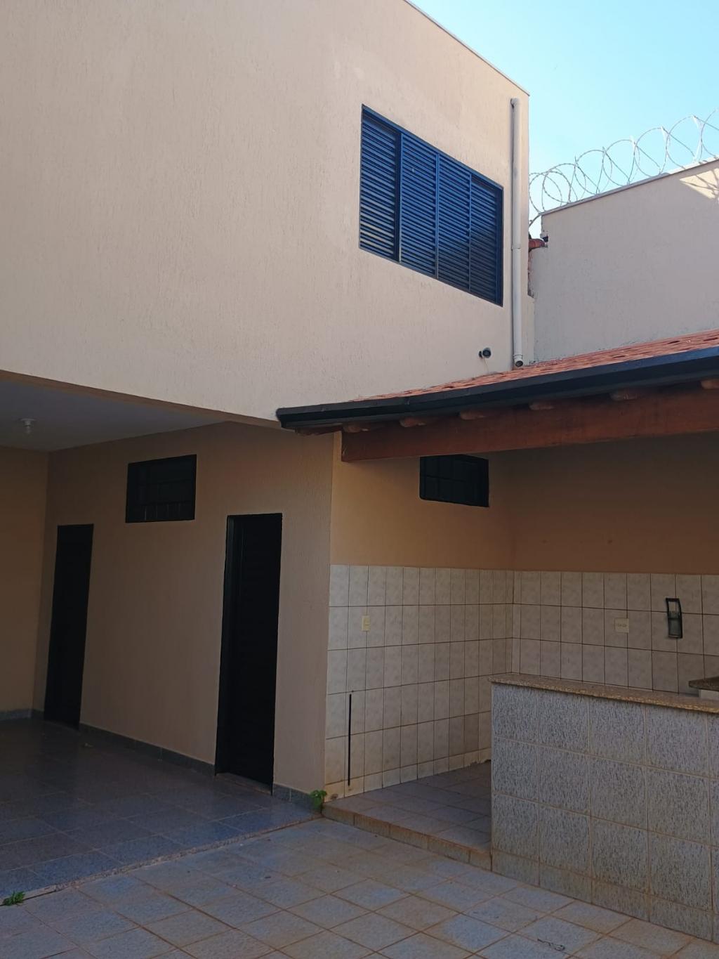 Casa, 5 quartos, 250 m² - Foto 2